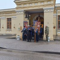 Веред Крестным ходом (в дождь) :: Виктор Веред Крестным ходом (в дождь) :: Виктор