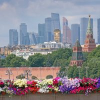 3 июня Москворецкий мост :: Михаил Бибичков 3 июня Москворецкий мост :: Михаил Бибичков