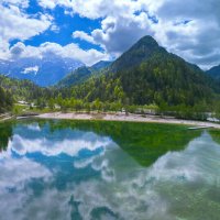 Горное озеро :: Сергей Титов