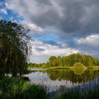 Озеро в мае... :: Николай Гирш