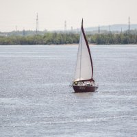 Белеет парус одинокий... :: Виктор Иванович Чернюк