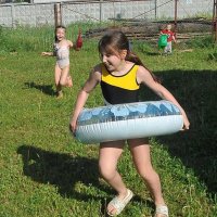 Если  дома нет воды, значит Колька  нашёл лейку... )) :: Владимир Хиль