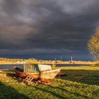 Вечер в деревне :: Владимир Колесников