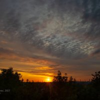 Рассветное небо :: Александр Синдерёв