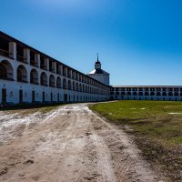 *** :: Дмитрий Лупандин