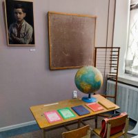 На выставке "Эпоха великих свершений. 100 лет СССР". :: Галина Бобкина