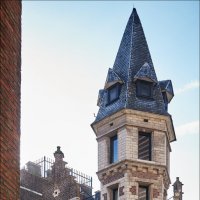 Из Антверпенских зарисовок. Башенка... :: Валерий Готлиб Из Антверпенских зарисовок. Башенка... :: Валерий Готлиб