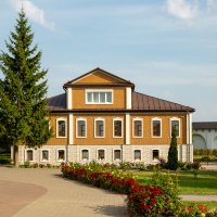 Внутри Свенского монастыря :: Сергей Татаринов