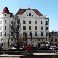 Готель йому понад 150 років :: Степан Карачко Готель йому понад 150 років :: Степан Карачко