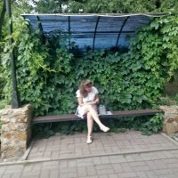 Сидит студентка :: Андрей Хлопонин