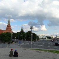 Облака над Кремлём :: svk *