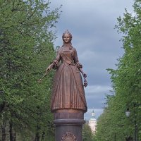 Памятник Екатерине Великой в Богородицке. :: ИРЭН@ .