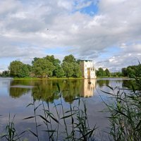 Пейзаж с Ольгиным павильоном. :: Лия ☼