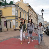 идем шагаем по москве :: Олег Лукьянов идем шагаем по москве :: Олег Лукьянов