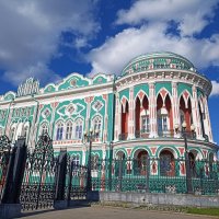 Гуляя по Екатеринбургу :: Pippa 