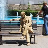 У фонтана :: Константин Штарк