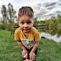 Тимофей на рыбалке. :: Ольга Довженко