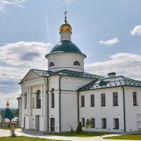 Надвратная Церковь в Спасском Арзамасском монастыре :: Алексей Р.