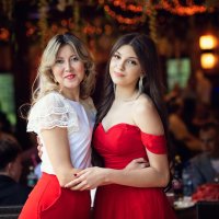 Мама и дочка :: Лилия .