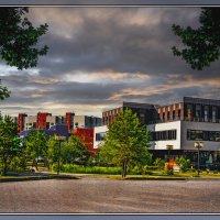 Городская фотозарисовка :: Владимир Кроливец