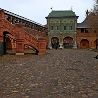 Крутицкое подворье :: Игорь Белоногов