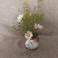 Скромный букетик :: Любовь Сахарова