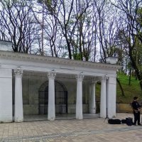 Сцена в Курортном парке :: Gen Сцена в Курортном парке :: Gen