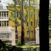 Окружили усадьбу верные ленинцы,,, :: Анатолий Колосов Окружили усадьбу верные ленинцы,,, :: Анатолий Колосов