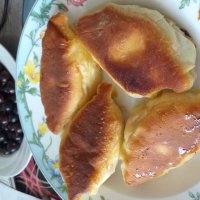 пирожки со сковородки... :: Галина Флора пирожки со сковородки... :: Галина Флора