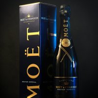 ДОЛЬЧЕ ВИТА...  :-) :: Володька Завитушкин