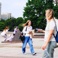 И БУТЫЛОЧКА ВОДЫ :: Виктор Никитенко