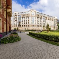Городские зарисовки :: Евгений 