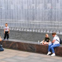 У ФОНТАНА :: Виктор Никитенко