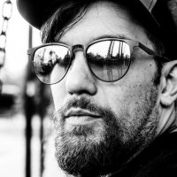 Загадочный взгляд мегаполиса :: Михаил Соколов