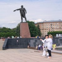 МОСКОВСКАЯ ПЛОЩАДЬ :: Виктор Никитенко