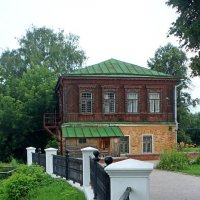 Дом у пристани :: Леонид leo