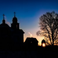 Свет в оконце :: Vladimbormotov 