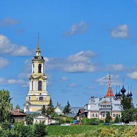 Суздаль. Колокольня Ризоположенского монастыря. Антипьевская и Лазаревская  церкви. :: Михаил Свиденцов