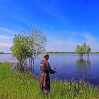 Июнь...Рыбаки на Сыром Агане! :: Владимир 