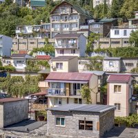 Парад алуштинских фавел. :: Serj Korinkevich