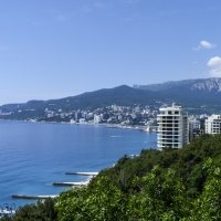 ялта,город+курорт :: Валентин Семчишин