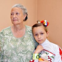 з бабусею :: Степан Карачко