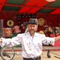 Дамы и господа, мы начинаем представление! :: Андрей K.