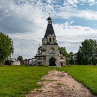 Церковь Богоявления Господня в Красном-на-Волге :: Валерий 