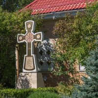 На территории Свято-Михайловского мужского монастыря :: Игорь Сикорский