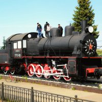 Наш бронепоезд cтоит на запасном пути... :: Магомед . Наш бронепоезд cтоит на запасном пути... :: Магомед .