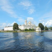 оз. Селигер. мужской монастырь Нилова пустынь :: Юрий Пучков