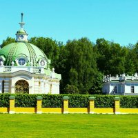 ВЕСЕННИЙ ДЕНЬ В УСАДЬБЕ КУСКОВО :: Валентина 