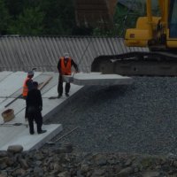 Строительство дамбы :: Екатерина Панова