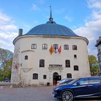 Круглая башня, другой ракурс. :: Лия ☼